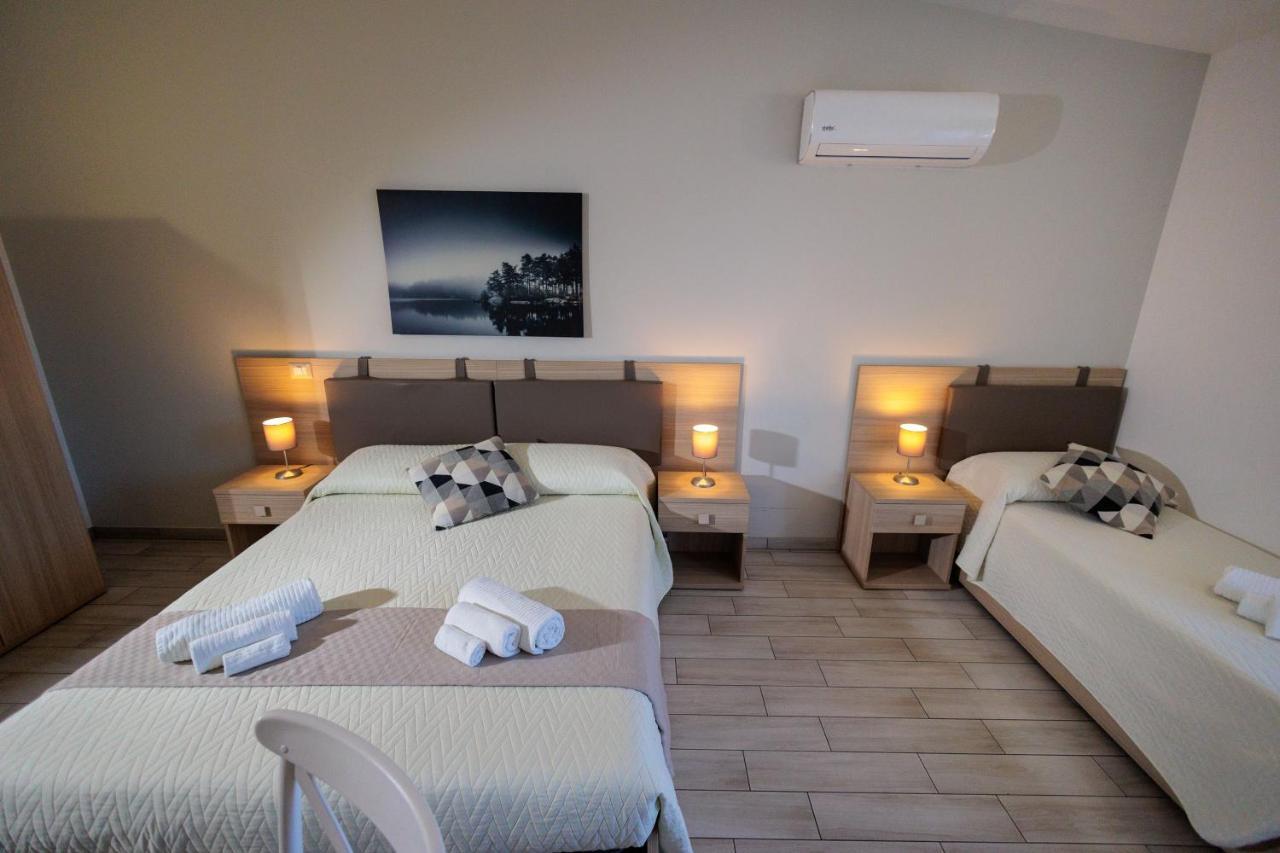 Fuori Rotta Hotel Avola Bagian luar foto