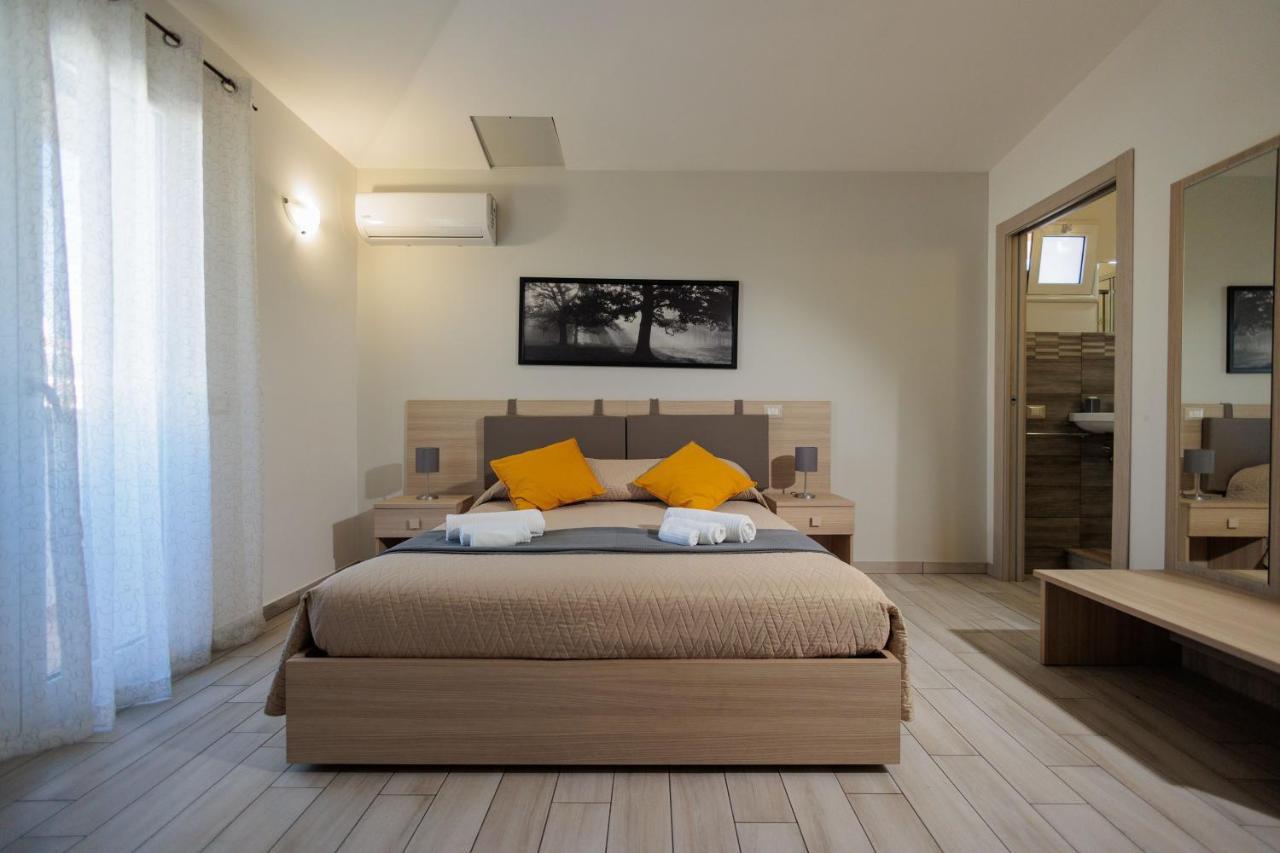 Fuori Rotta Hotel Avola Bagian luar foto