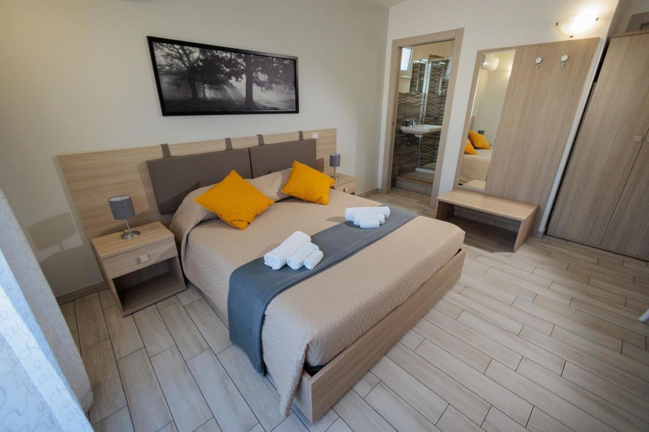 Fuori Rotta Hotel Avola Bagian luar foto