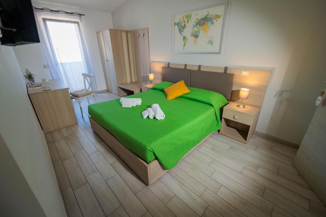 Fuori Rotta Hotel Avola Bagian luar foto