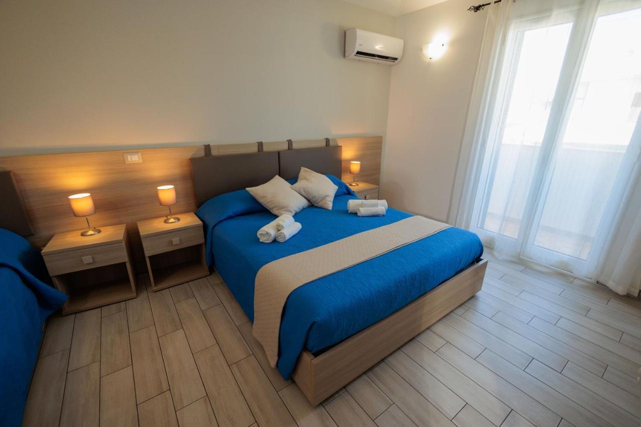 Fuori Rotta Hotel Avola Bagian luar foto