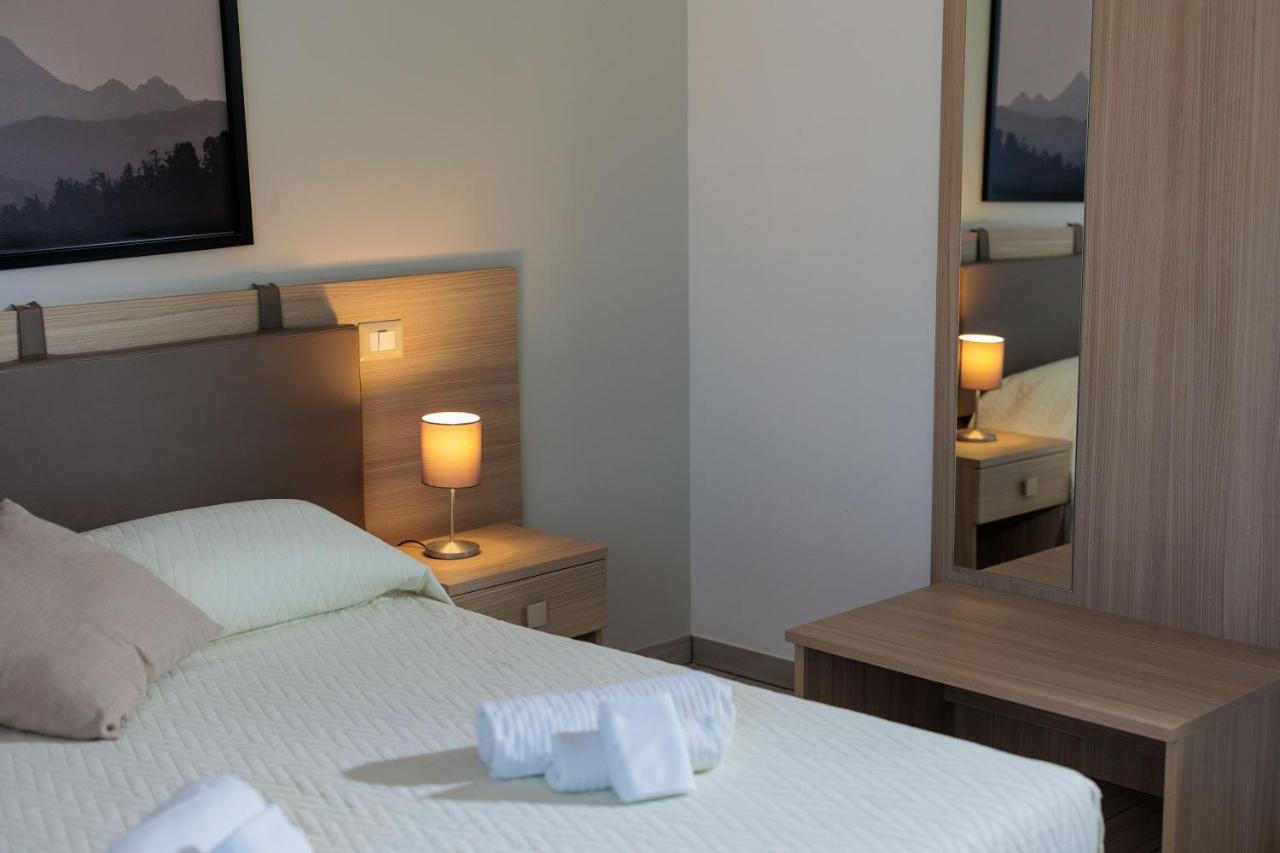 Fuori Rotta Hotel Avola Bagian luar foto